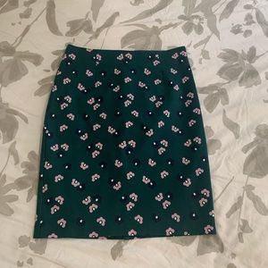 Boden size 8P Richmond pencil skirt in green floral cotton print